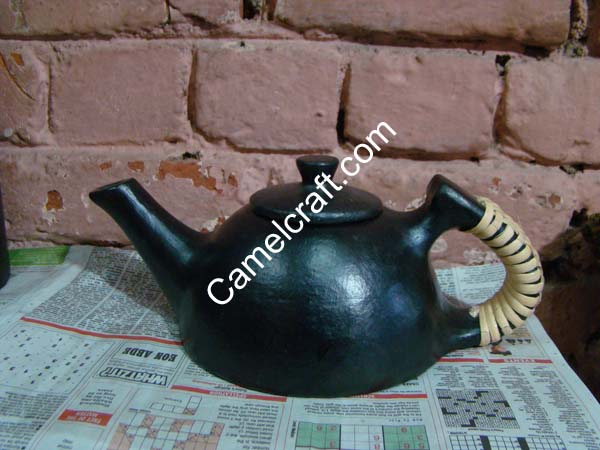 milk-kettle-black