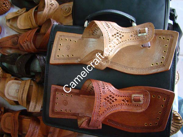 Kolhapuri juti, t-shape-gents-natural