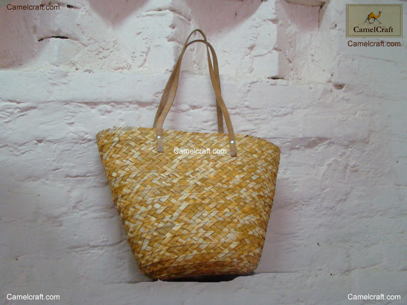 natural-fiber-hand-bag