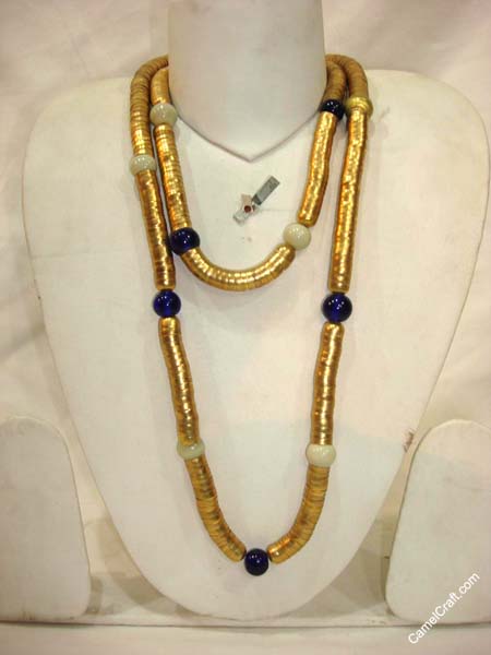 golden-mala