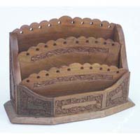 walnut-wooden-card-holder
